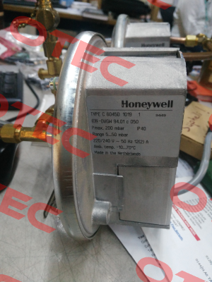 DVGW 94.01 C 050 alternative is C6045D1019 Honeywell